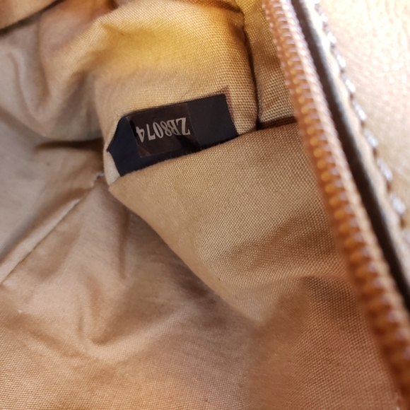 FOSSIL MULTI-COLOR STITCHED‎ PATCHWORK TRIPLE - Picture 5 of 15